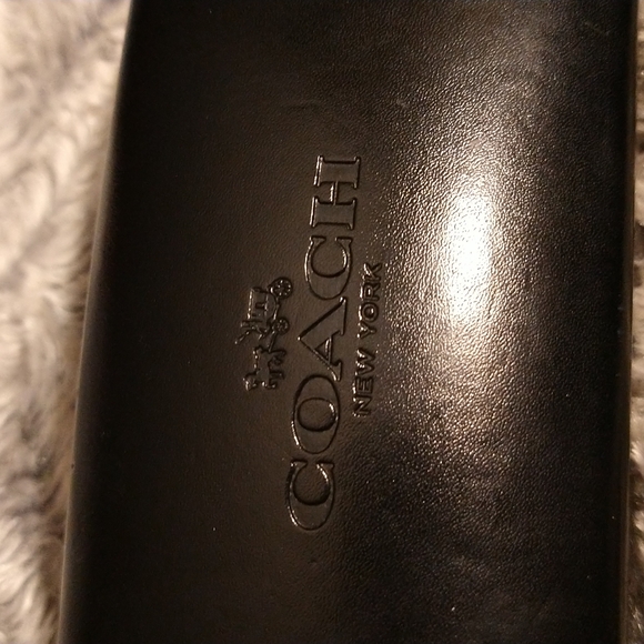Coach eyeglass case - Picture 3 of 4
